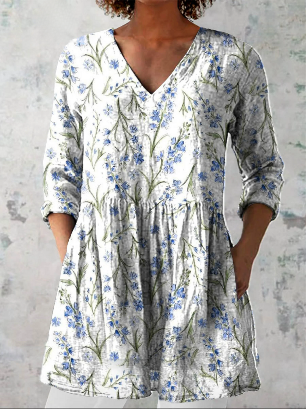 Jeanne | Langærmet Bluse med V-Udskæring