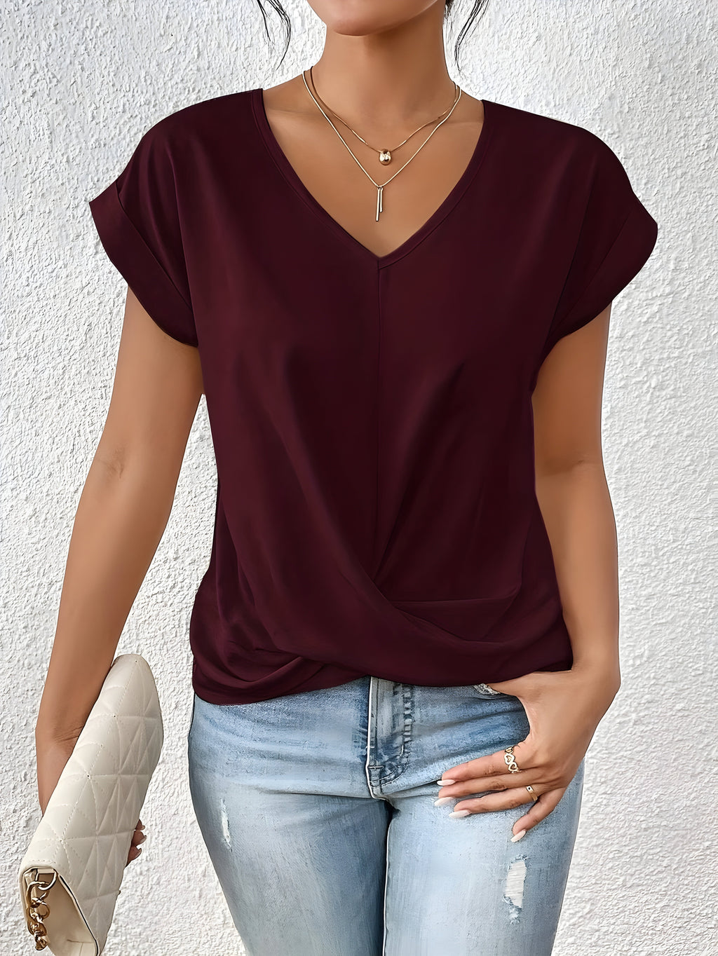 BELLA | Klassisk Twist Detalj V-Hals Top