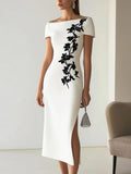 Audrey | Chic Blomsterprint Bådudskæring Midi Kjole Outfit