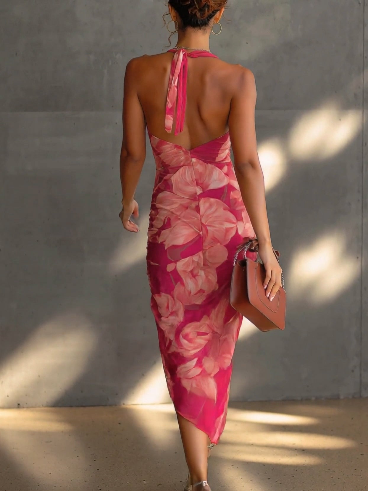 Fuchsia Blommönstrad Ärmlös Rynkad Sidodelad Bodycon Klänning