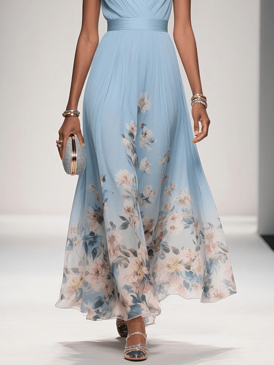 Rose | Lyseblå Blomster Chiffon V-Hals Maxi Kjole