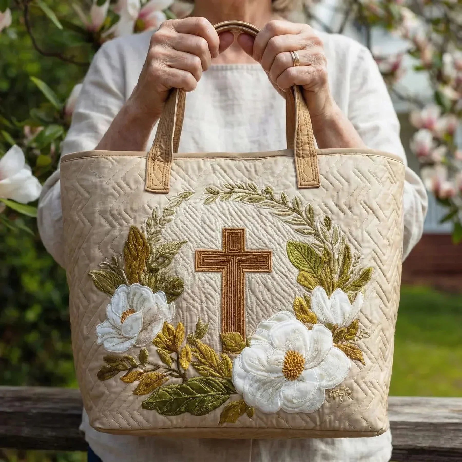 HÅNDLAVET TASKE - BLOMSTERKORS