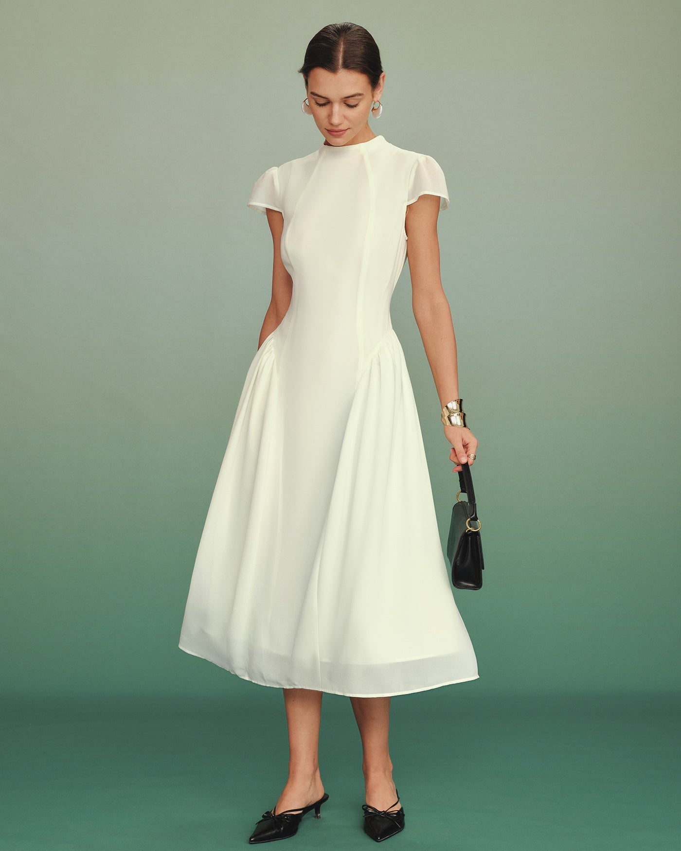 Aprikos Mock Neck A-Line Midi Klänning