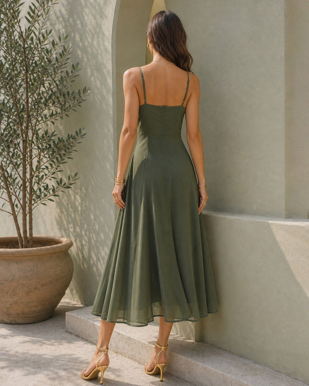 Grön Cowl Neck Slip Chiffon Midi Klänning