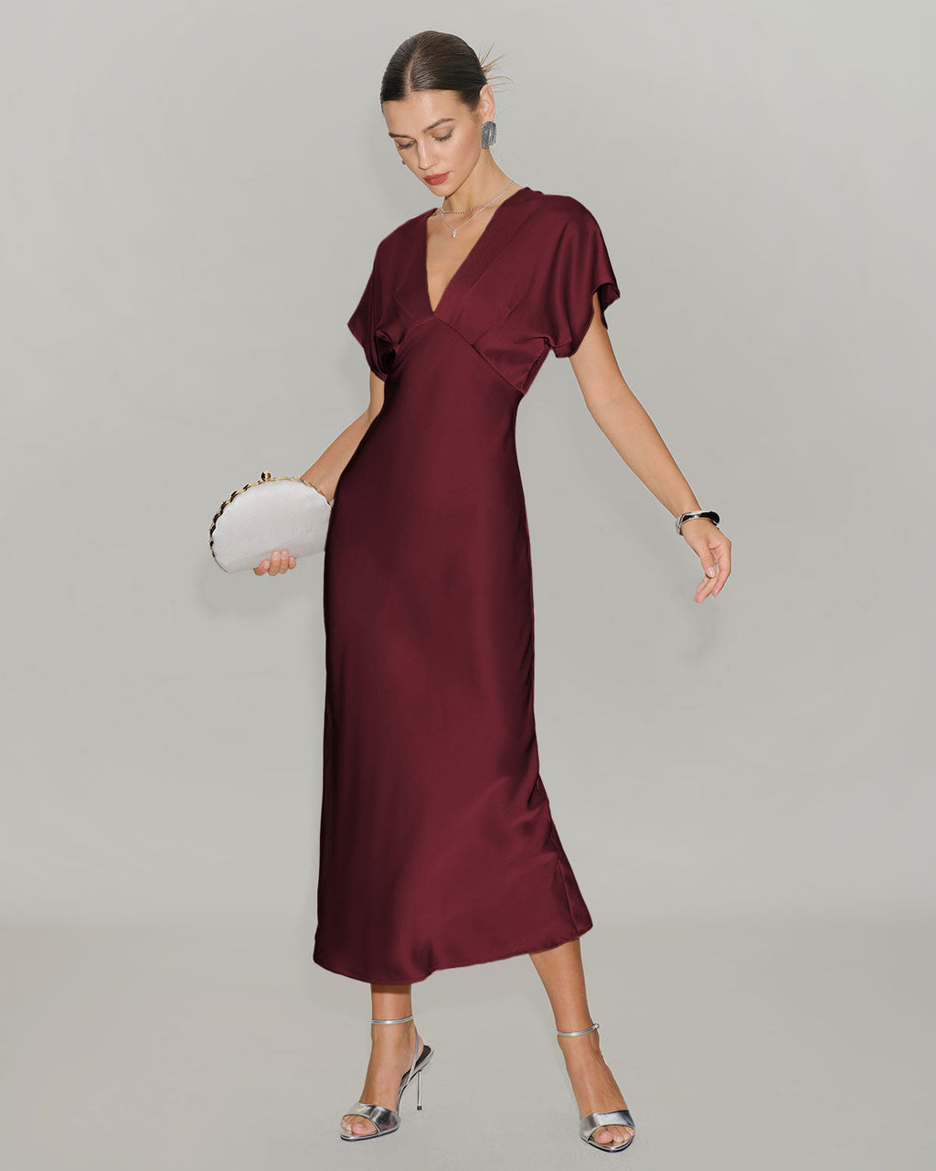 Vinröd Satin Cowl Sleeve Midi Klänning